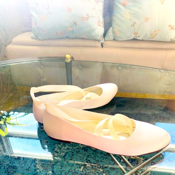 ✨Elegant Park✨ White Satin Round Toe Ballet Flat W/Removable Satin Ribbo… - Picture 3 of 16